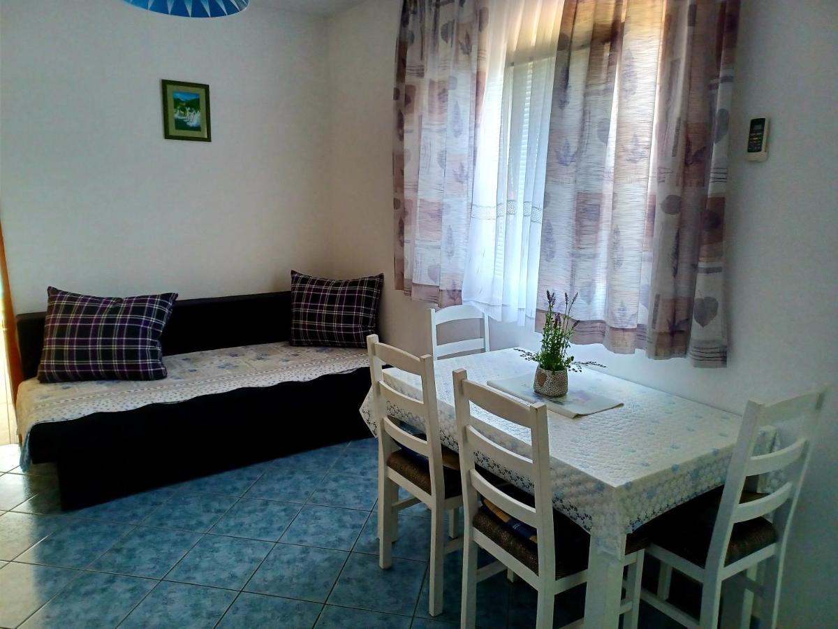 Apartment Prskalo - Vodice Exterior photo